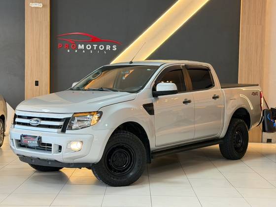 FORD RANGER 2.2 XL 4X4 CD 16V DIESEL 4P MANUAL FORD RANGER 2.2 XL 4X4 CD 16V DIESEL 4P MANUAL